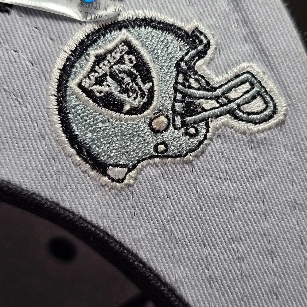 Las Vegas Raiders New Era Identity Hat 59FIFTY Black Silver Patches 7 1/8 Logos